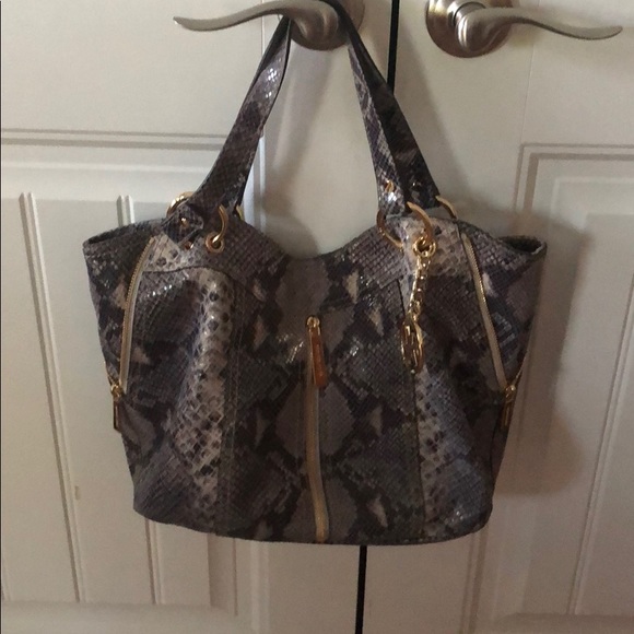 Michael Kors Bag - Picture 1 of 3